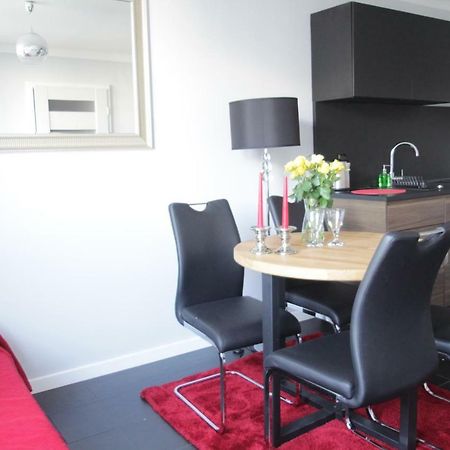 Fantastyczny Apartament Krolewska Varšava Exteriér fotografie