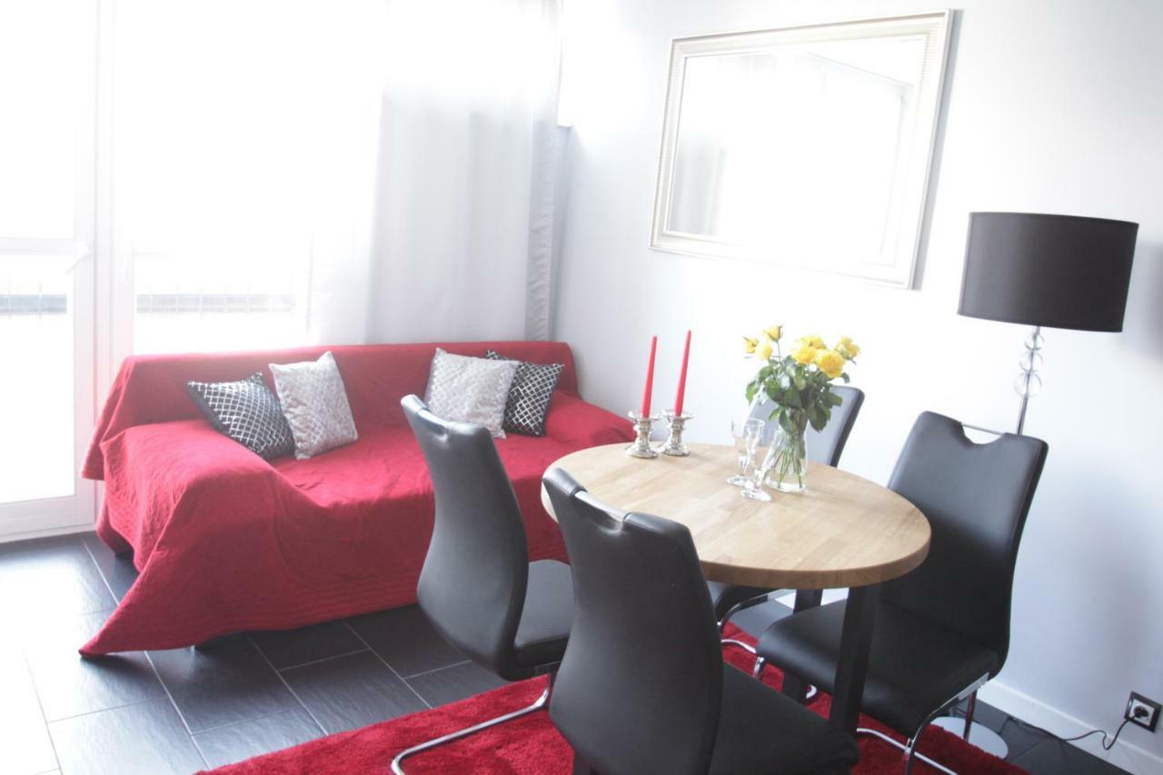 Fantastyczny Apartament Krolewska Varšava Exteriér fotografie