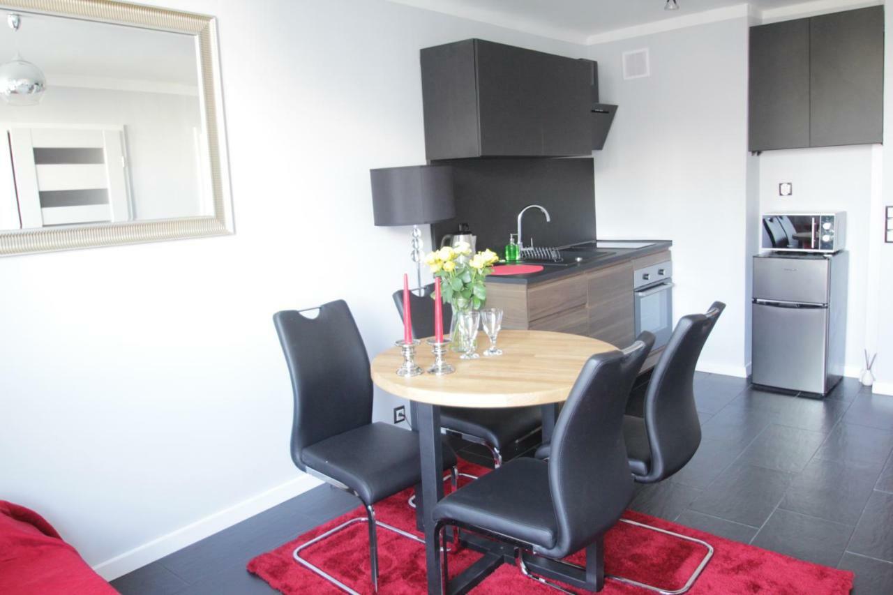 Fantastyczny Apartament Krolewska Varšava Exteriér fotografie